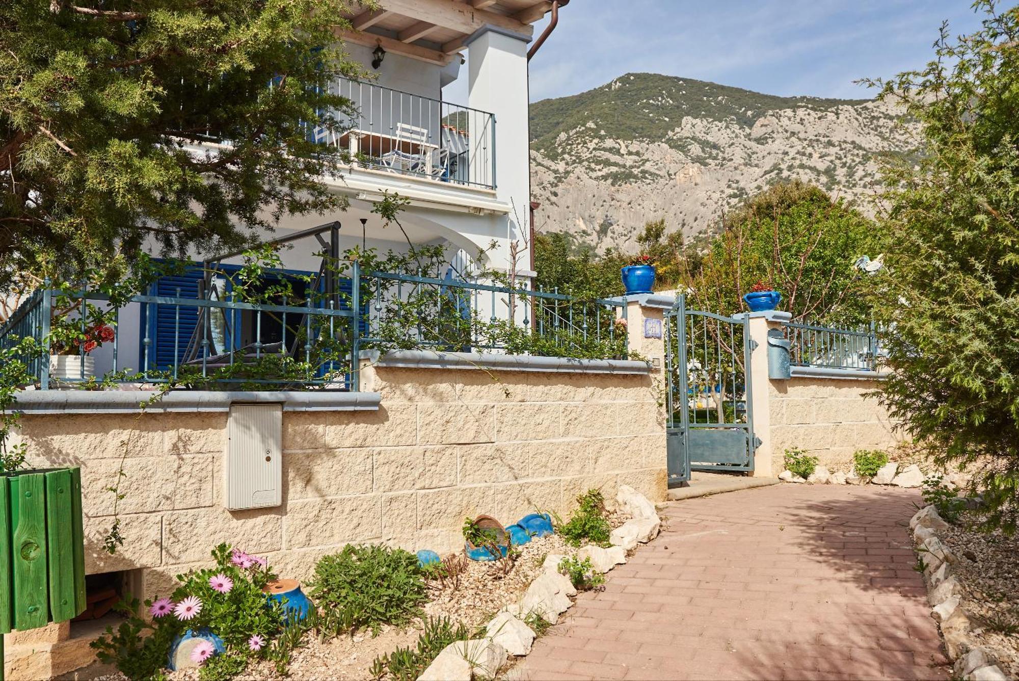 Apartmán Casa Azzurra Cala Gonone Exteriér fotografie